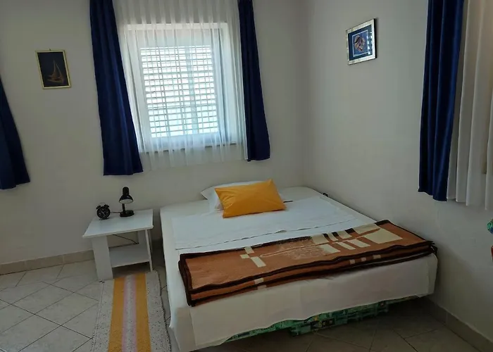 Ela Apartman Bibinje